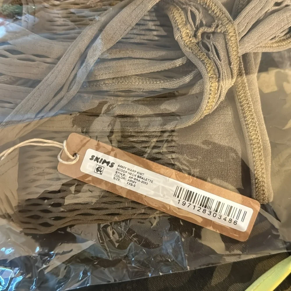 SKIMS Army Warp Knot Scoop Neck Bralette‎ Coverup NWT